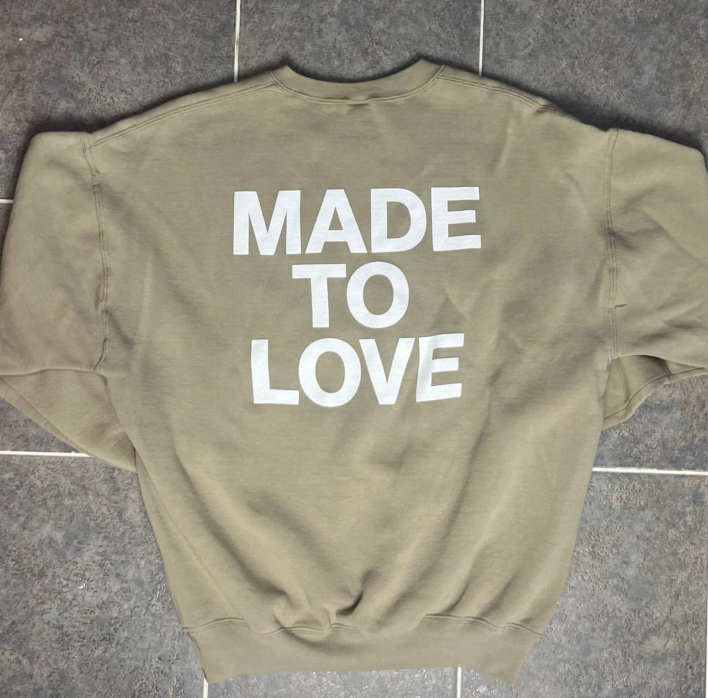 Vintage Made To Love Sweatshirt (XXL)